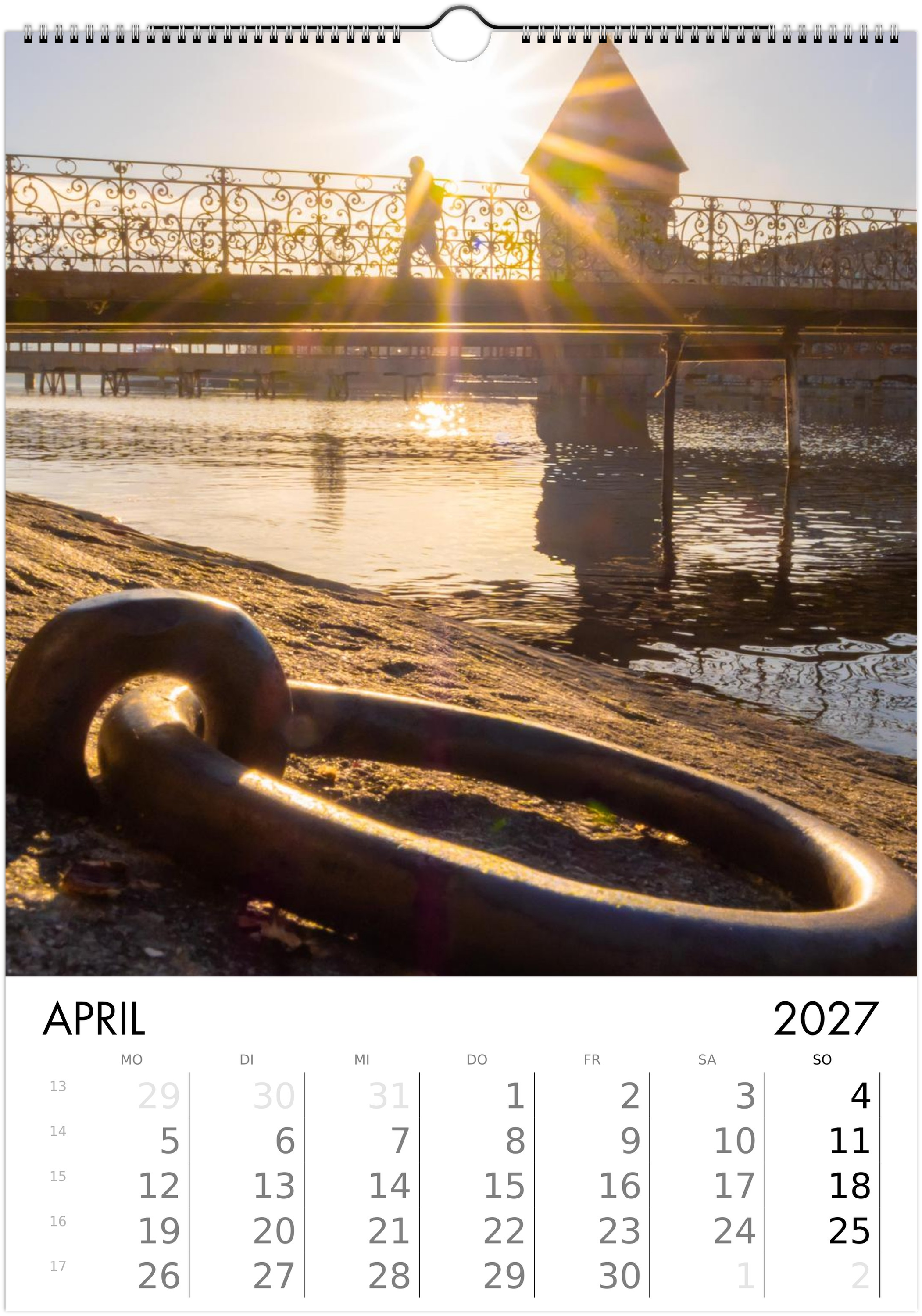 Luzern im April: An der Reuss bei Sonnenaufgang mit Wasserturm