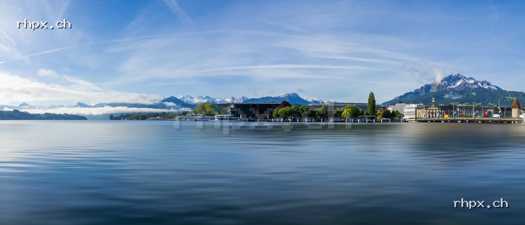 Aktuelle Auswahl Bild des Monats: Luzern Panorama mit Pilatus und Vierwaldstättersee